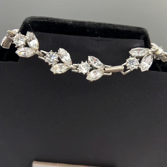 ❤️❤️Beautiful Rhinestone Necklace❤️❤️ - Picture 6 of 12